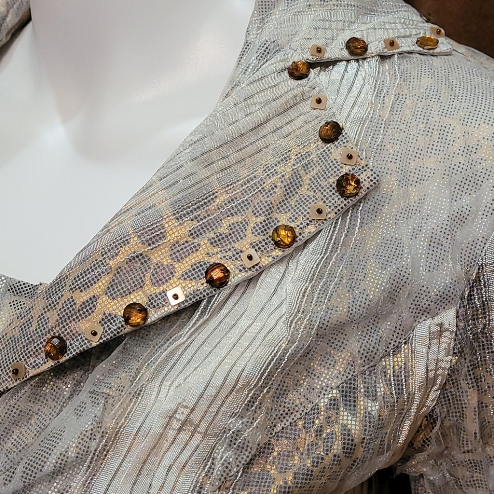 Alberto Makali  2 piece blouse set